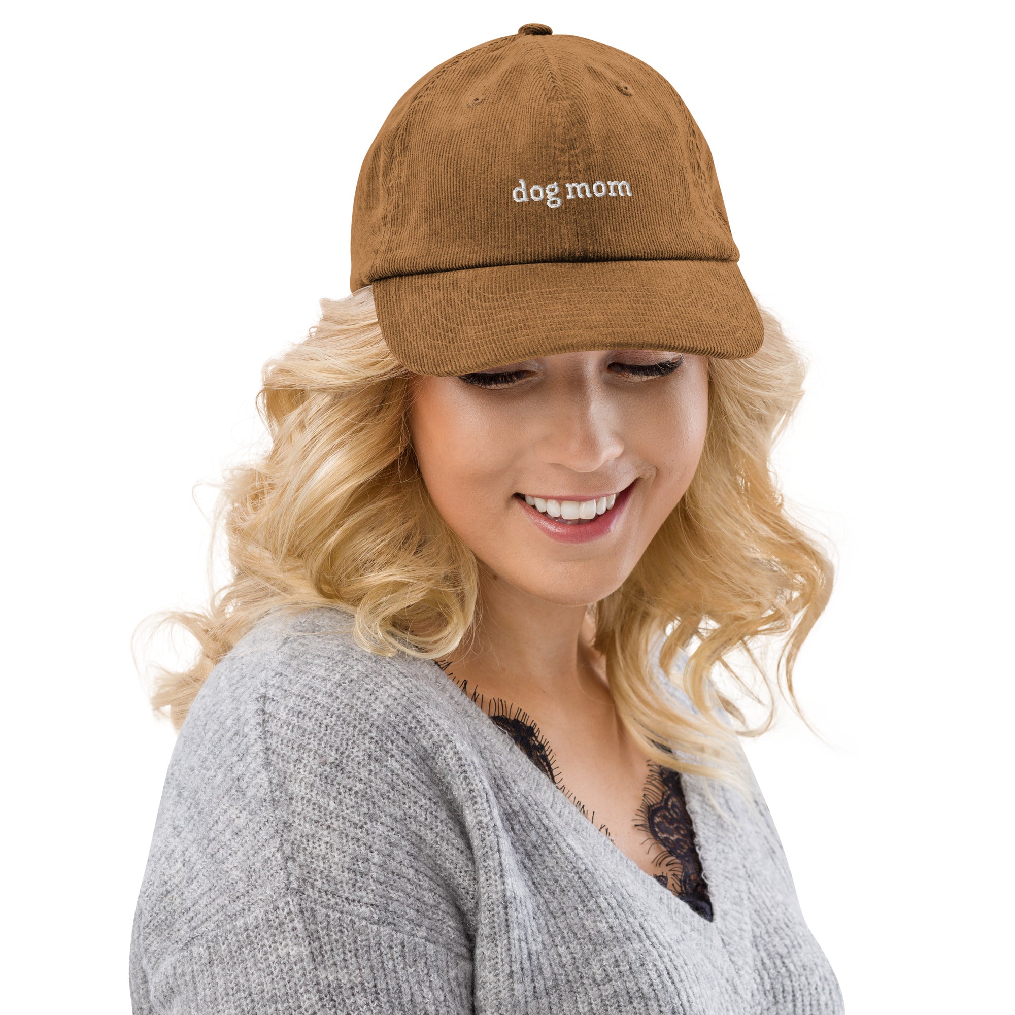 Cord Base Cap mit dog mom Stickerei - verstellbare Baumwoll-Cord-Cap für Dog Moms von Paul Emma
